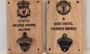 Bottle opener sign “Football Team” (225x150x30)