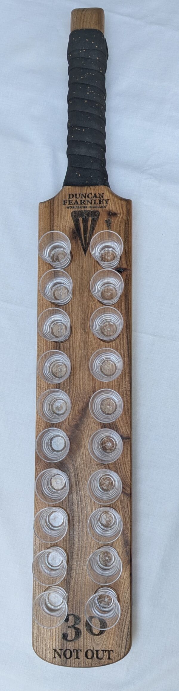 Cricket Bat Shot Board (customisable up to 20 shots) complete with acrylic shot glasses and personalisation. 825mmx120mmx35mm