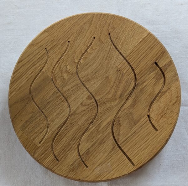 Round Artisan Bread Board. 250x28mm.