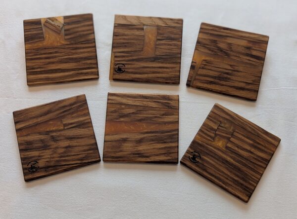 Tiger Oak with Brown Gold Epoxy Coasters (set of 6). 100x100x6mm.