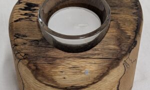 Spalted Beech Single Candle Tealight Holder. 105 x 95 x 80mm.