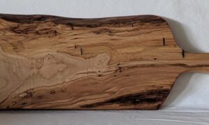 Green Oak Charcuterie Board. 560x195x30mm